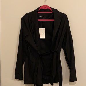Simple light black blazer